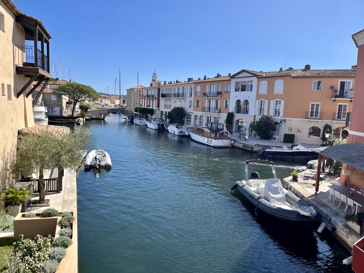 Mehr über den Artikel erfahren 25.09.23 Port Grimaud und St. Tropez
